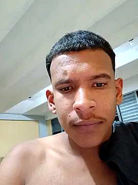 Ron 0101 online show from March 31, 5:09 am