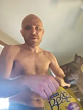 FrankiePleaseFuckMe online show from April 23, 5:26 pm