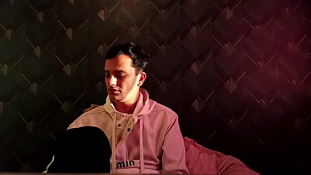 jeremyhotties online show from April 16, 3:23 pm