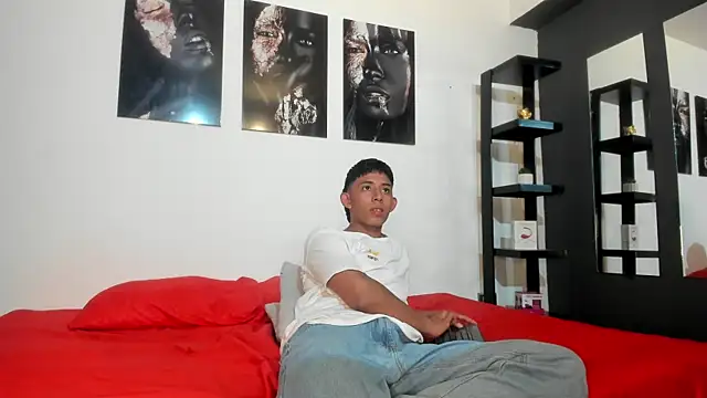 mateo crown online show from April 20, 8:55 pm