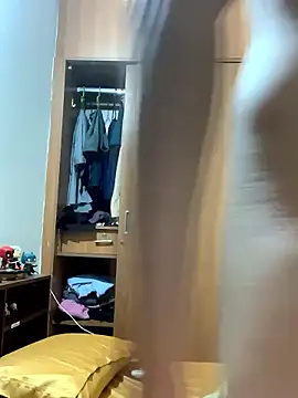 clarinet69 online show from April 22, 6:01 pm