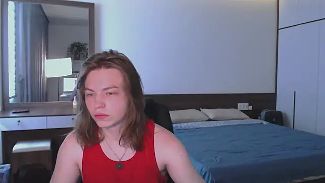 Max Yang online show from April 27, 2:41 am