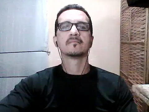 DouglasBr22 online show from May 10, 3:30 am