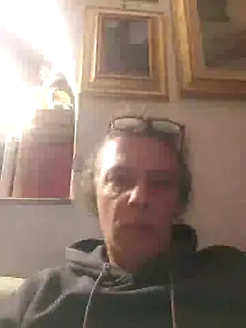 gianlux128bis online show from December 18, 8:57 pm