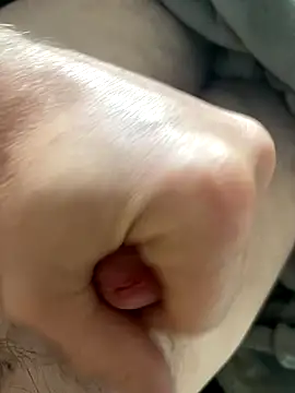 Ich00081 online show from September 15, 1:34 pm