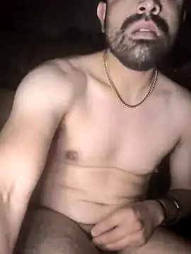 Snapshot of DRHUNGRX chatting on December 19, 5:51 am DRHUNGRX online show from December 19, 5:51 am