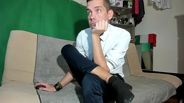 viraglaci18xh online show from November 14, 2:04 am