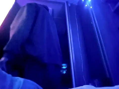 ExoticCarpark online show from November 25, 6:21 pm