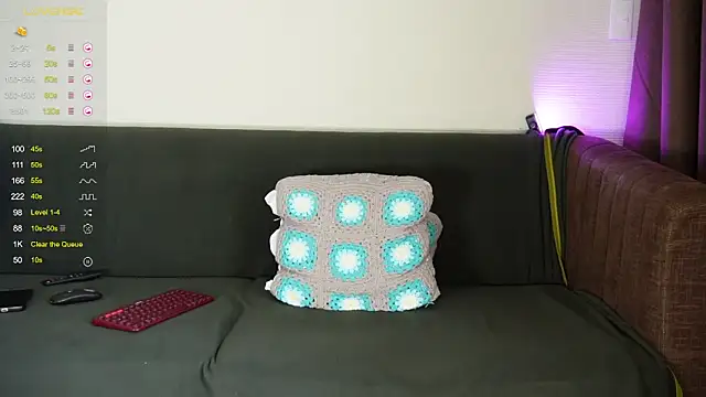 SteeveMuscle online show from December 4, 3:04 am