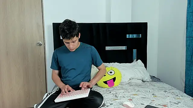 Dimitrixxx   online show from September 11, 2:43 am