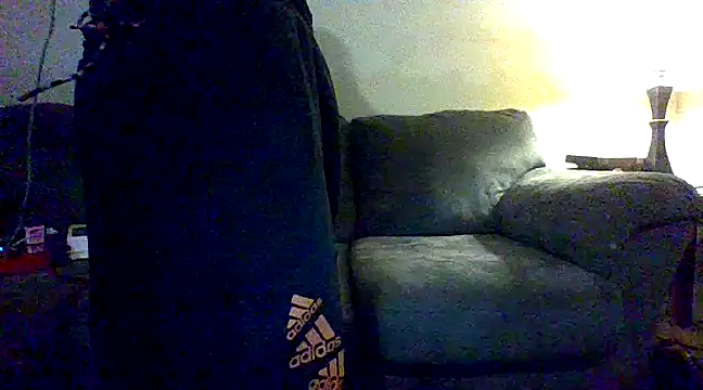 Snapshot of ThickDMatty@xh chatting on March 21, 6:40 pm ThickDMattyxh online show from March 21, 6:40 pm