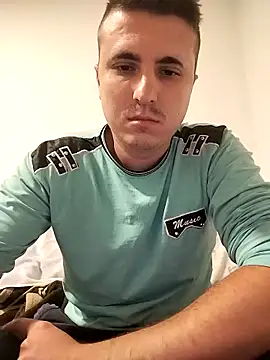 MrNoBoDy000 online show from October 2, 5:55 am