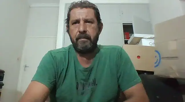 Snapshot of TryingWind chatting on March 17, 5:49 pm TryingWind online show from March 17, 5:49 pm