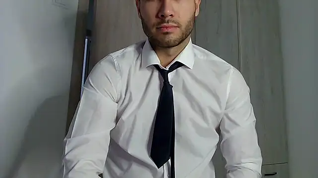 Snapshot of Justynn1 chatting on December 31, 7:31 am Justynn1 online show from December 31, 7:31 am