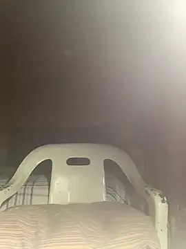 Snapshot of Tristris100 chatting on December 11, 3:33 pm Tristris100 online show from December 11, 3:33 pm