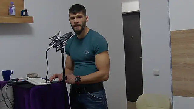 MauroTwin online show from February 13, 4:17 pm