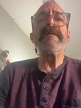 Trainee2Bpeed online show from December 18, 4:58 pm