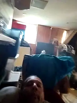 trucker1979 online show from April 24, 9:39 pm