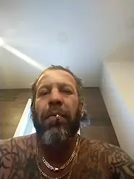 trucker1979 online show from February 2, 6:38 pm