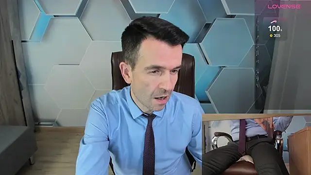 SteveTiger online show from February 11, 1:27 pm