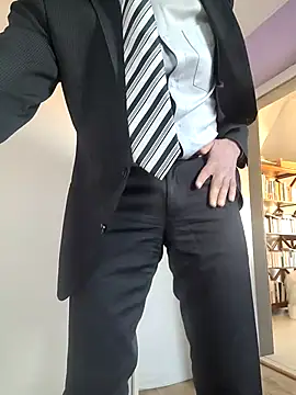 Justforoneday online show from March 18, 11:55 am