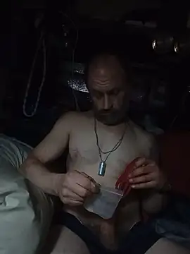 Dgp42o0o online show from January 7, 2:00 pm