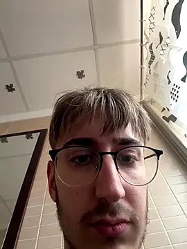 Troycm online show from October 8, 1:48 pm