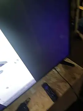 Jcharlesnew69xh online show from February 24, 11:09 pm