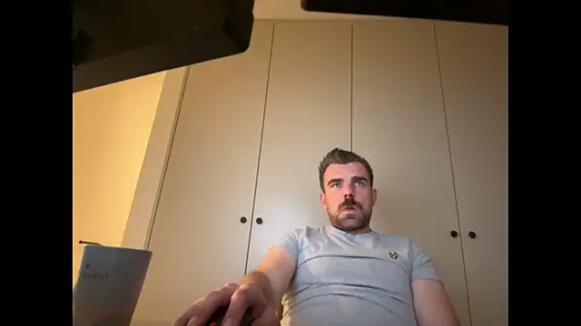 mrbigballs online show from November 15, 8:11 pm