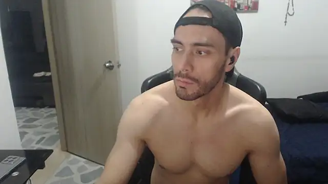 samuelgarcia  online show from December 22, 9:39 am