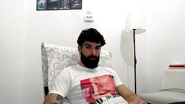 Verycutex online show from February 25, 2:51 pm