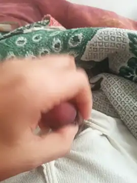 Ummfuss1 online show from December 14, 2:31 pm