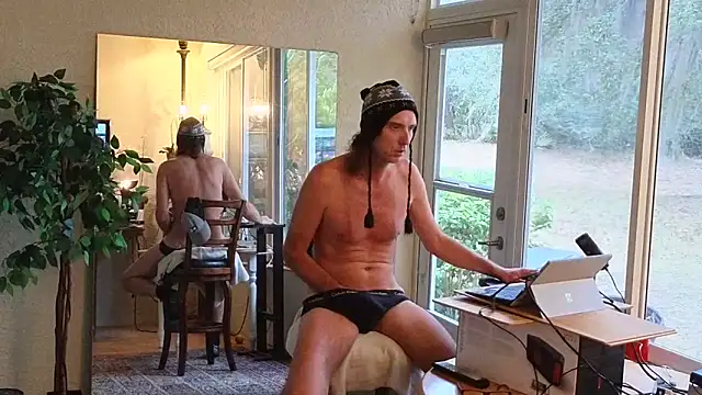 eliberator1777 online show from February 16, 8:29 pm