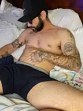 Itzmeebaby online show from February 22, 7:45 am