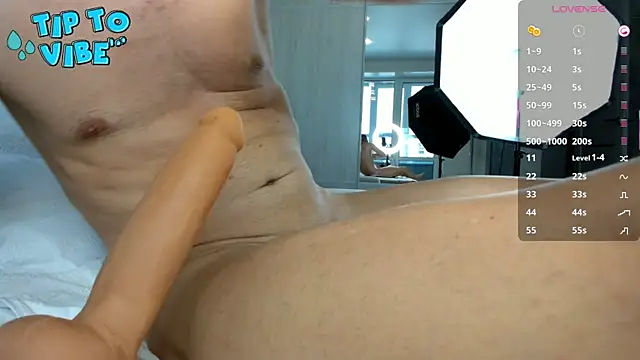 Smallnipples online show from December 16, 5:14 am