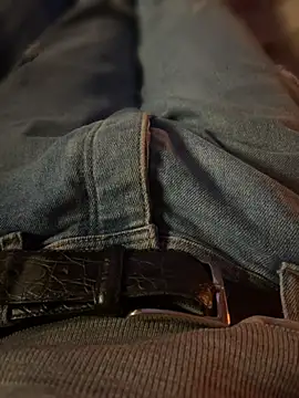 mamoubz online show from April 15, 3:34 pm