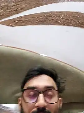 Snapshot of love4shownude chatting on March 23, 5:54 am love4shownude online show from March 23, 5:54 am