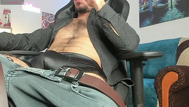 marioslim online show from December 16, 10:11 am