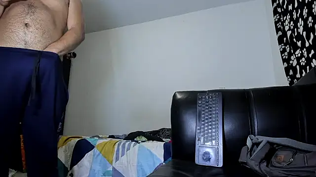 Snapshot of ares_sexxx chatting on October 21, 12:30 pm ares sexxx online show from October 21, 12:30 pm