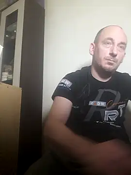 Johan   Barker online show from February 6, 3:31 pm