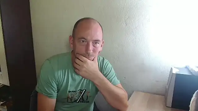 Snapshot of Johan___Barker chatting on October 22, 12:53 pm Johan Barker online show from October 22, 12:53 pm