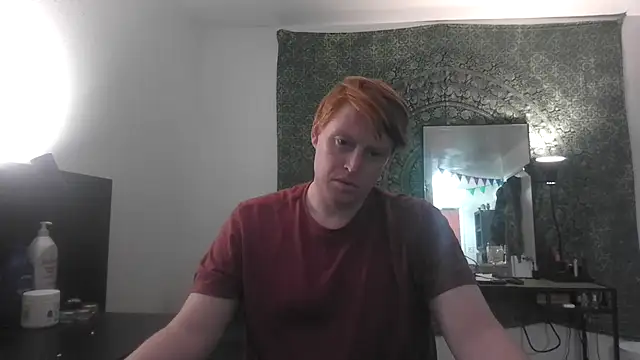 Snapshot of SilasRed chatting on January 20, 12:46 am SilasRed online show from January 20, 12:46 am