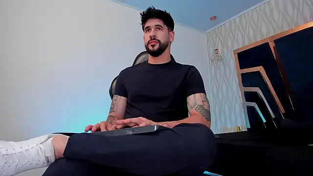 Petesevans online show from February 17, 11:47 pm