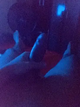 Kira-san online show from April 2, 10:06 pm