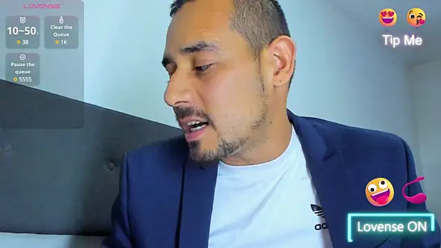 jhonyalzate2 online show from February 27, 11:48 pm