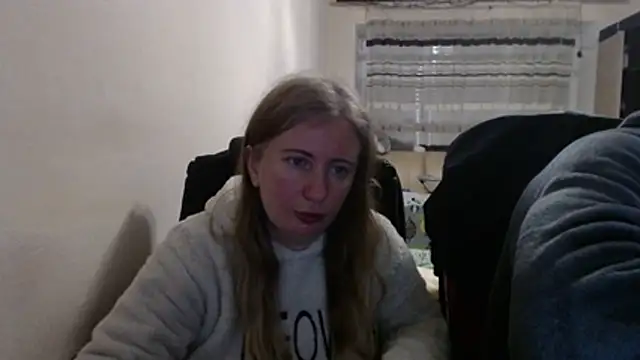 PeterAndJen online show from January 18, 6:10 pm