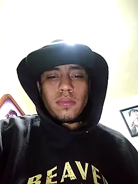 AlexAlejandro13 online show from January 16, 12:02 am