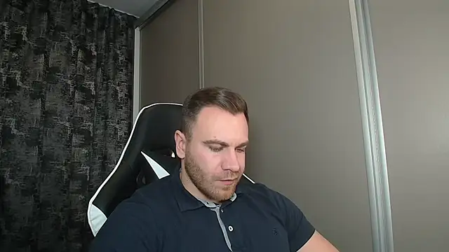 Thori92 online show from January 4, 5:26 pm