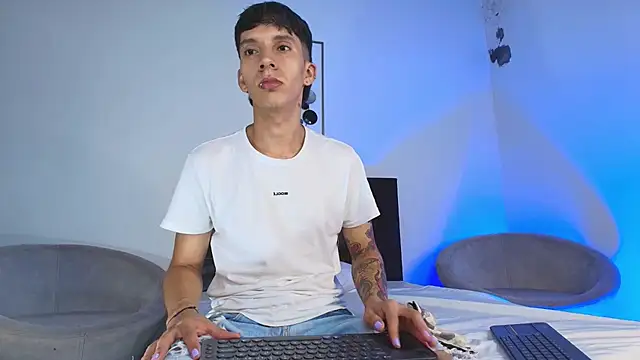 JacoboSwam online show from March 5, 4:24 am