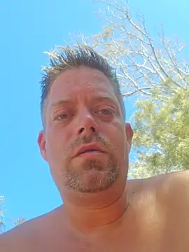 Trucker Hunter online show from September 28, 3:32 pm